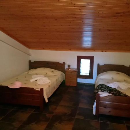 Aparthotel Kiwi Kastle Néa Fókaia Exterior foto