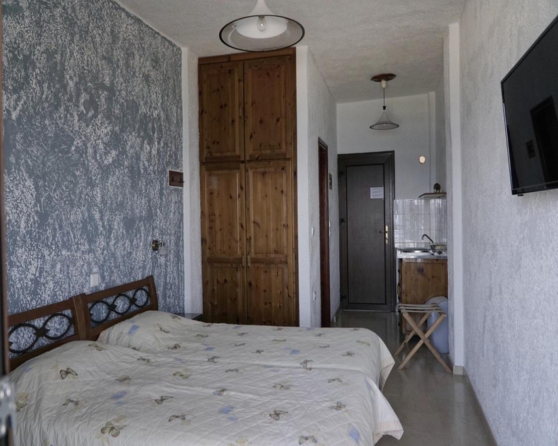 Aparthotel Kiwi Kastle Néa Fókaia Exterior foto